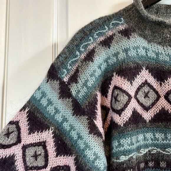 Vtg Christopher & Banks Hand Embroidered Mohair Wool Blend Sweater - Size Med - Picture 3 of 9